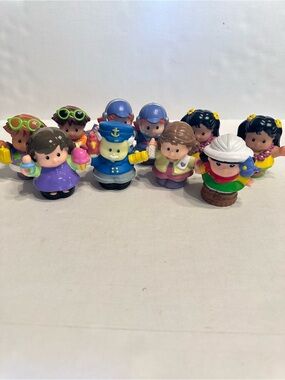 Vintage Mattel Little People Playset Figures lot of 10